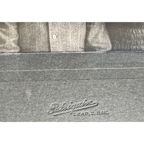 Mortician Vintage Framed Black and White Family Picture - Picture 3 of 4